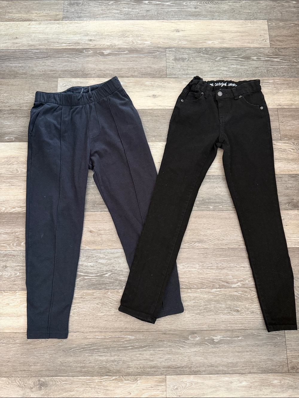 Abercrombie & Fitch Girls' Black and Navy Joggers & Skinny Pants Set
